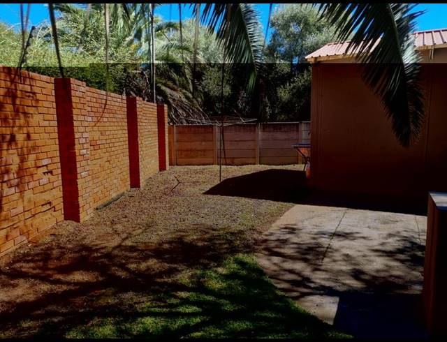 1 BEDROOM PROPERTY TO RENT IN MEYERHOF